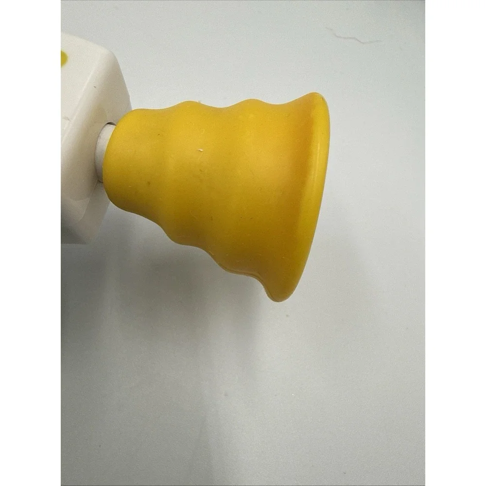 Bop It! White Talking Handheld Game With Shout 2008 Hasbro C-290B